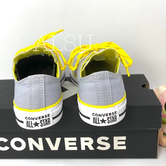 🌸Sale🌸 Converse Ctas Low Top Canvas Wolf Grey Yellow Women's Size 7 564349F - Picture 5 of 7